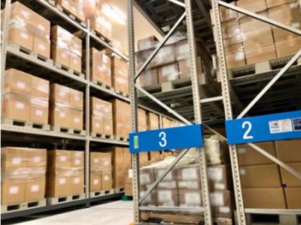 携わった食品が誰かの食卓に届く喜びも味わえる仕事です。