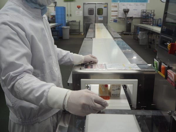 事務スタッフ・コンビニ食品を製造している企業の事務職（未経験OK）