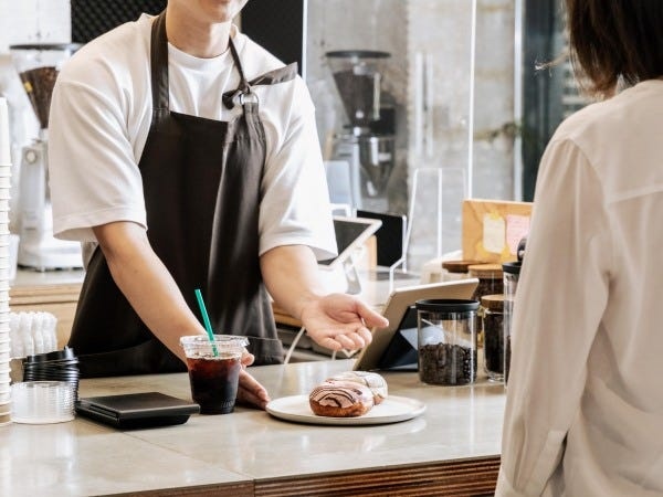 飲食・美容・トラベル業界に携われます。あなたの「好き」を活かせるチャンスもあります！