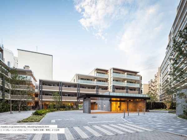 マンション改修工事の施工事例です。施設規模に合わせた外構フェンスや駐輪場などの設置工事を手掛けています。