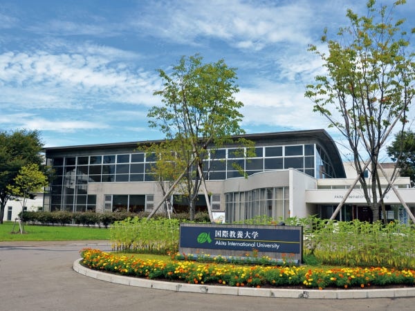 売店総菜スタッフ・売店総菜調理スタッフ（類似業務の経験者歓迎）