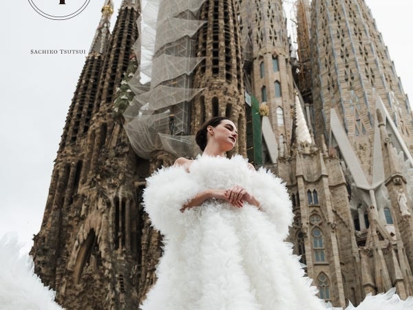 4月にはバルセロナに出展しました。いつかデザイナーとして海外へのチャレンジもしてみませんか。