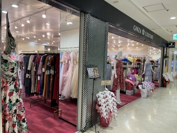 販売スタッフ・銀座で人気のドレスショップの接客