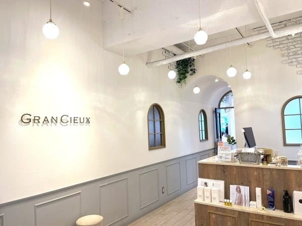 美容師・美容師アシスタント