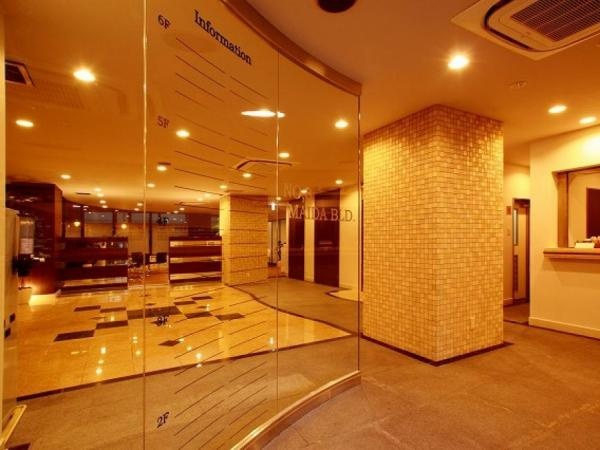 管理部スタッフ（交通費支給あり・事務経験者歓迎）