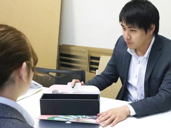 お客様のお困り事や、製作したい箱イメージをヒアリングしてご提案やお見積りを作成します！