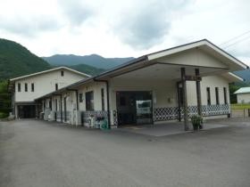 建物の全景