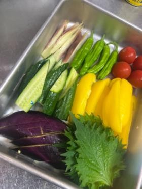 地元農家と連携し、旬の食材で地域を応援！