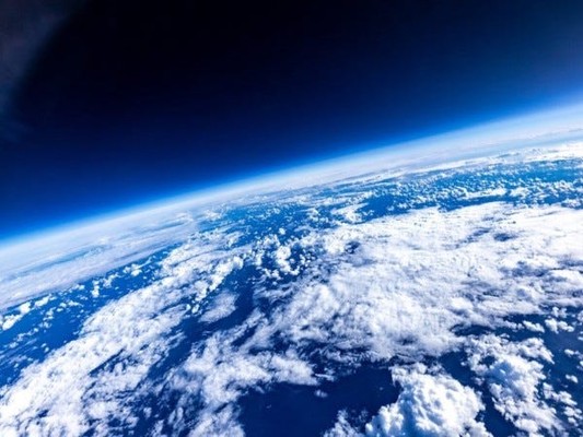 宇宙の入り口まで行くキャビンの開発をお任せします。裁量が大きく、ものづくりの実践が味わえる環境です。