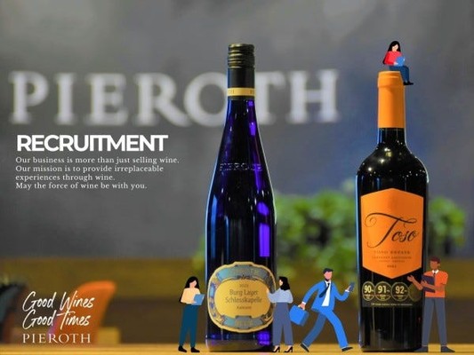 ワインの知識はゼロからスタートする方がほとんどです！サポート体制も万全ですので安心して働けます！