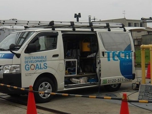 法定点検作業車