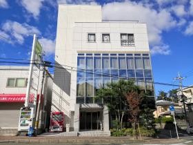 ハーモニックプラザ香里ヶ丘ビル外観