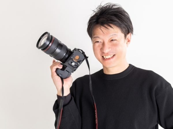 フォトグラファー・撮影会社の契約社員スタッフ・画像処理業務（業務未経験可・最低限の撮影スキル）