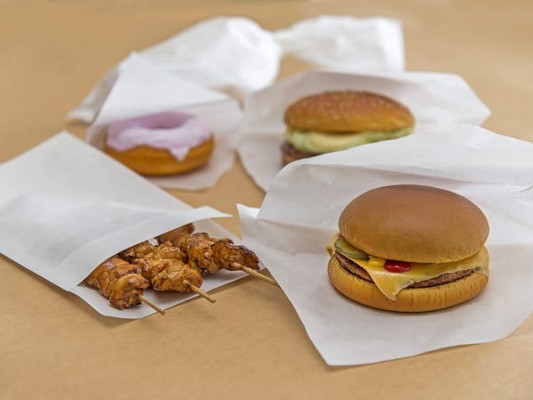 包装もいろいろ。簡単に包装できる! 手触りがいい! 開封時の音が小さい! などスタイルいろいろ◎