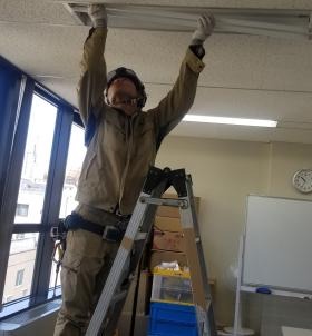 設備工事中