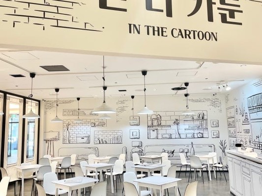 接客スタッフ・韓国カフェでのスタッフ