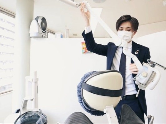 不動産営業の器械営業・歯科医療の大型器械の営業・法人営業（AT限定可・個人営業も不問）