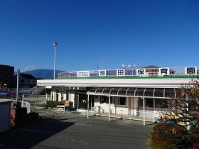 園舎正面