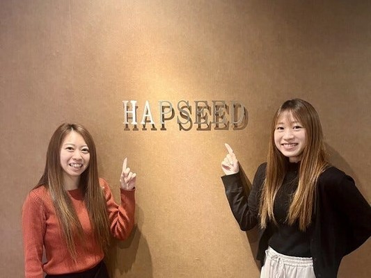 HAPSEEDとは「happy（幸せ）」と「seed（種）」を組み合わせた造語です。“全国に幸せの種をまきたい” そんな思いが込められてます