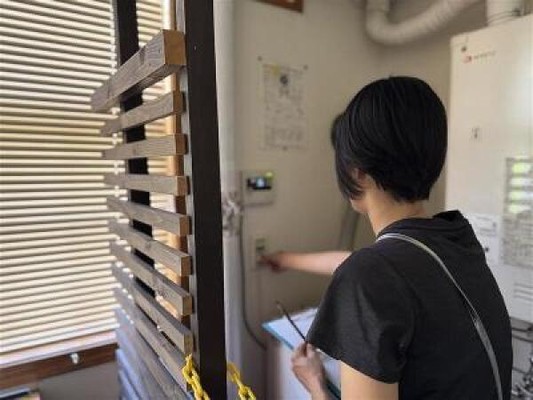 従業員寮の設備動作確認中！不具合等あれば上長へ報告していただきます。