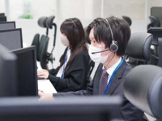 ＩＴに興味があるならスタートはぜひ当社から。資格取得や社内勉強会など、充実の社内制度でスキルアップとキャリアアップが実現できます！