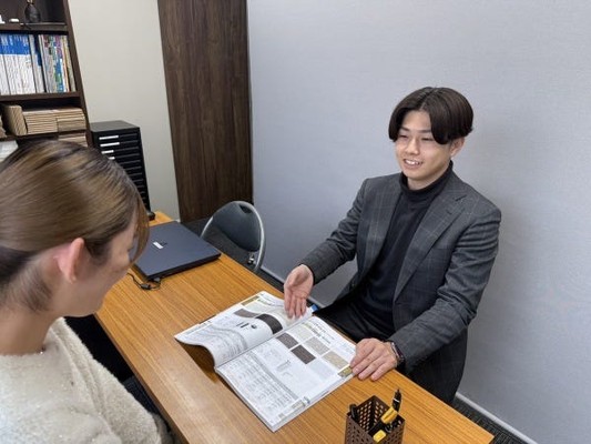 経理事務・不動産会社の経理・税理士（上記資格もしくは経験者優遇）