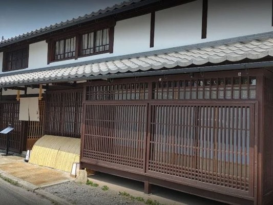 ホールスタッフ・新規オープン料理店の接客ホールスタッフ