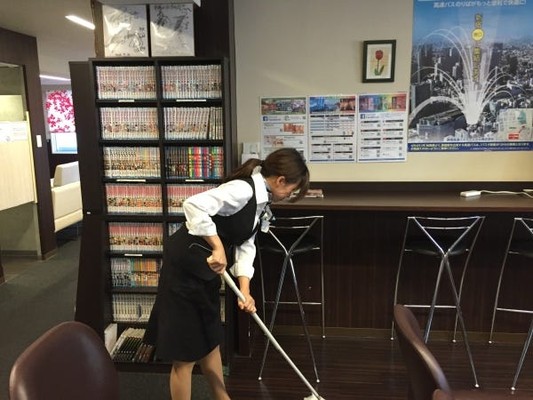 ホステル内清掃スタッフ・清掃スタッフ（日本在住で就労可能な在留資格がある方のみ応募可能）