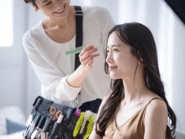 撮影用ヘアメイク美容スタッフ・美容師免許保有者（年数不問）