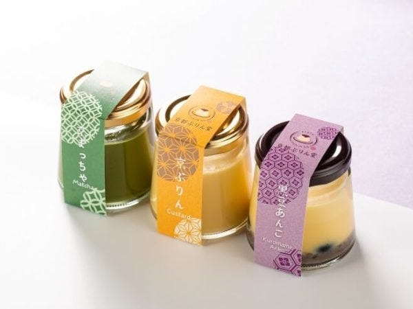 3種のオリジナルぷりんは、贈り物としても喜ばれる贅沢なスイーツです。