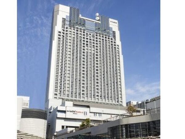 宿泊予約スタッフ