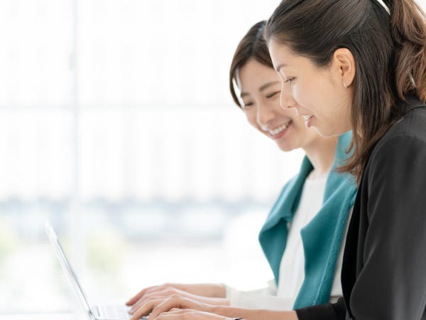 オフィスワークの経験があれば存分に活かしていただけます。先輩社員が丁寧にサポートします！