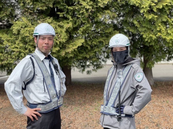 交通誘導警備員・入社祝い金ありの交通警備スタッフ（送迎あり・未経験OK）