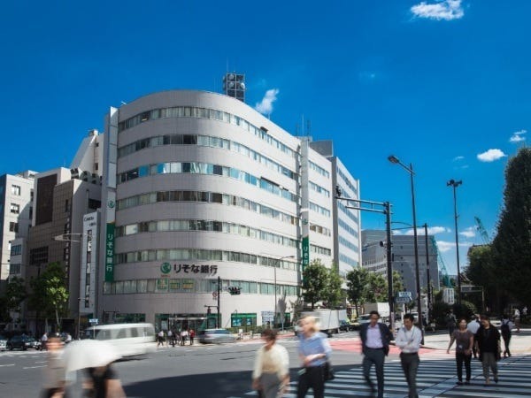 弊社が入っているビルです。