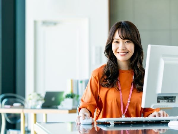 ITの基礎知識はもちろん、ビジネスマナーも学べます。「オフィスワーク・デスクワークは初めて」という方も安心してスタートできますよ。