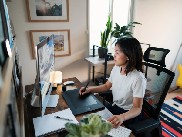 Webマーケターとして、企業の中で活躍する方もいれば、フリーランスとして活躍している方います!一人ひとりのキャリアビジョンを支援します!