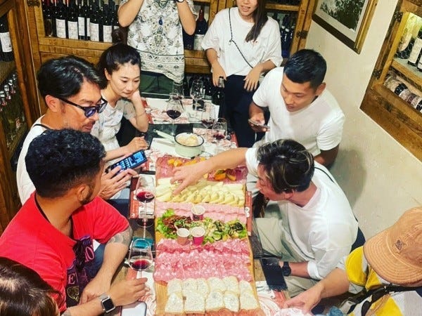 退屈な人生を抜け出そう！20代、30代が中心に活躍しています。