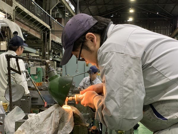 技能工・組み立て工・社会人未経験者（第二新卒者歓迎）