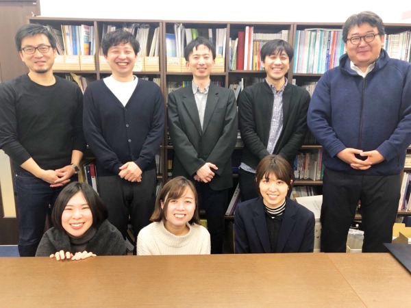 グラフィックから映像まで、幅広い制作を手掛ける当社。広く活躍できるスキルを身に付けることができます。