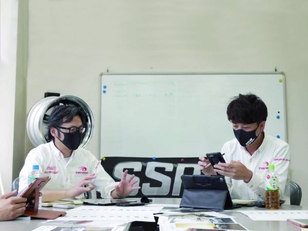 広報職・自動車用アフターパーツの広報職・選考フロー(普通自動車免許)