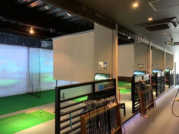 全打席シュミレーターのそろった、綺麗な職場環境です