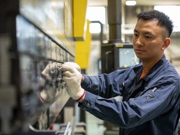 生産技術・未経験からはじめる板金製造スタッフ・業界未経験者