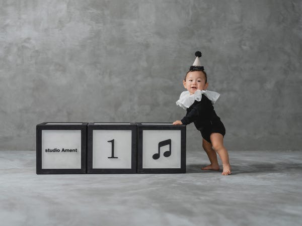 スタイリッシュなスタジオで、楽しく働きませんか?