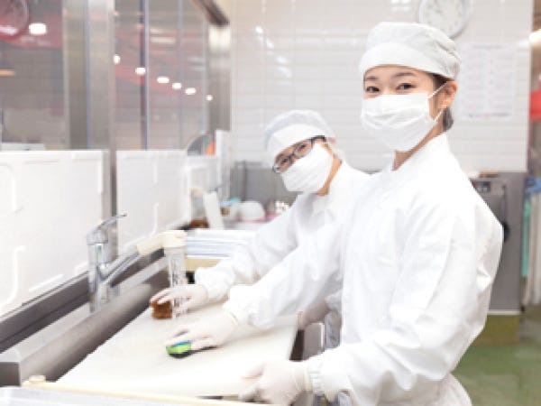 幅広い年代が活躍中です！アットホームな職場です♪