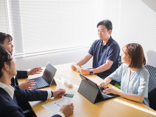 入社した新人さんがすぐに成長でるように研修内容を動画化。TOPコーディネーターが撮影協力してくれ、300本を超える研修動画があります。