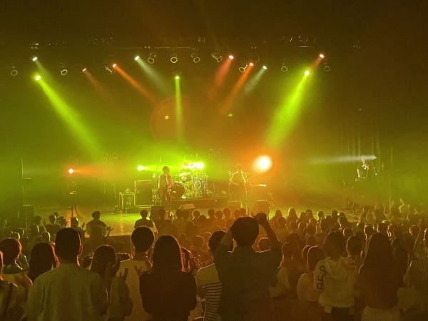 お客様に感動を届けるお仕事です!