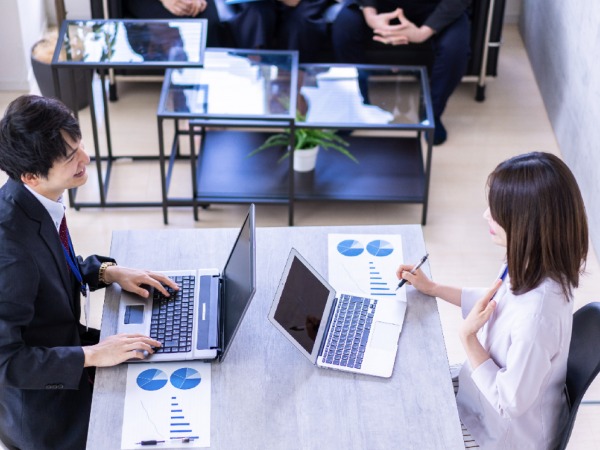 一般事務・インフルエンサーマーケティング事務