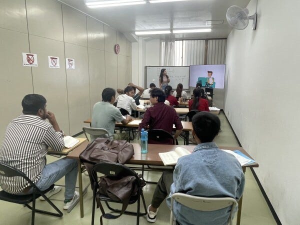 日本語学校教員（日本語教員資格）