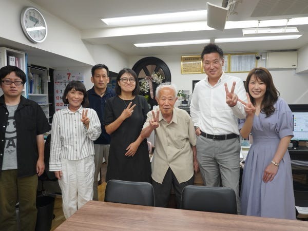 【社員の声】残業はほぼなく、オンオフのメリハリのある働き方ができます。職種や年代を超えて、仲間と自然に支え合えるあたたかな職場です。