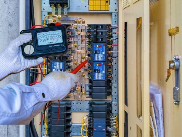 電気工事士・第一種電気工事士・第二種電気工事士（技術力アップ間違いなし・第二種電気工事士資格所有）